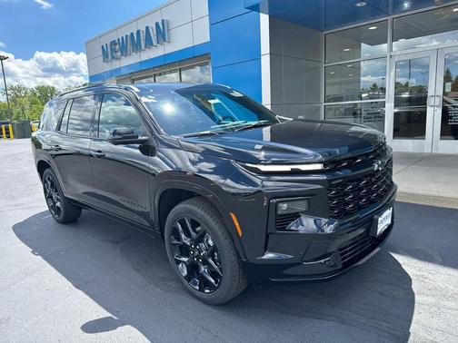 Mosaic Black Metallic 2026 Chevrolet Traverse RS