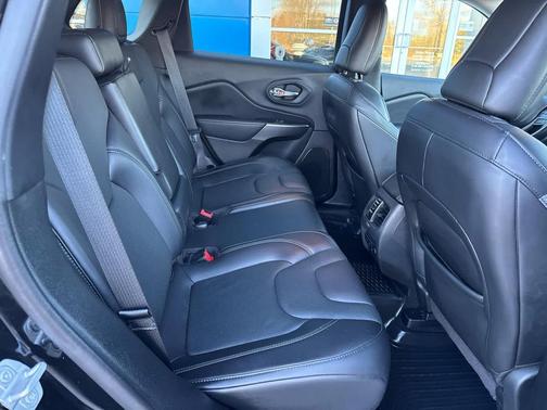 2020 Jeep Cherokee Latitude Lux