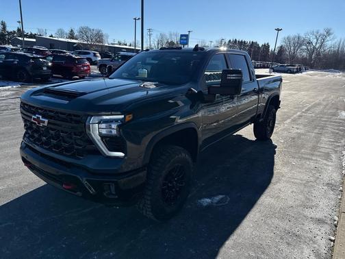 2026 Chevrolet Silverado 2500 Crew Cab, Standard Bed, XR2, 4WD