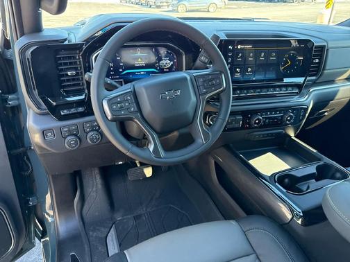 2026 Chevrolet Silverado 2500 Crew Cab, Standard Bed, XR2, 4WD