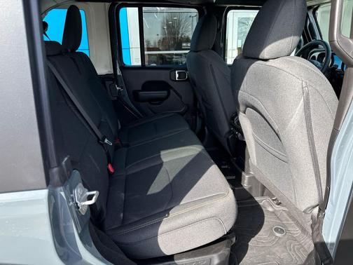 Anvil Clearcoat 2025 Jeep Wrangler 4xe Willys