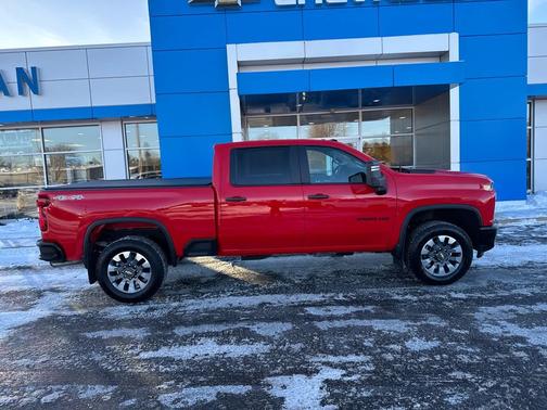 2022 Chevrolet Silverado 2500 Custom