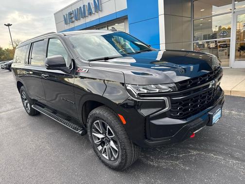 2023 Chevrolet Suburban 4WD Z71