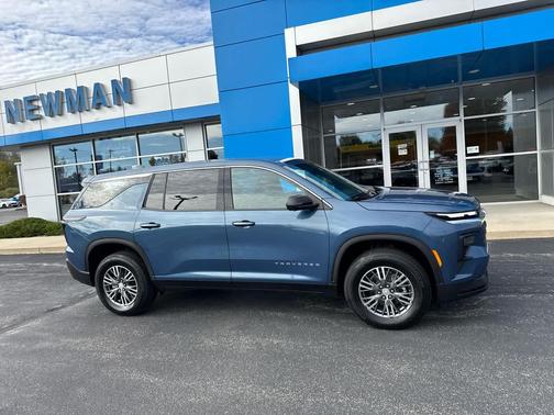 2024 Chevrolet Traverse LS