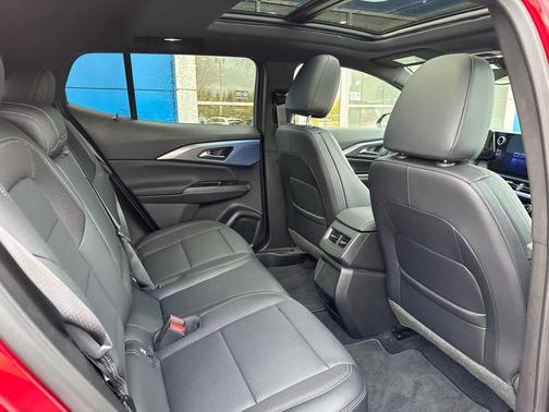 2024 Chevrolet Equinox EV 2LT