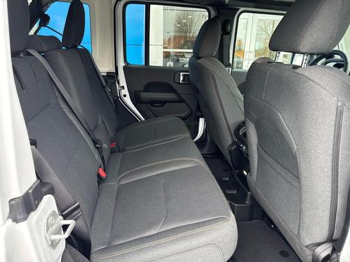 Bright White Clearcoat 2025 Jeep Wrangler 4xe Sahara