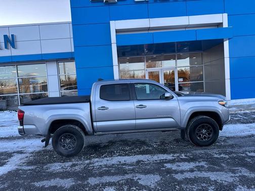 2018 Toyota Tacoma SR5