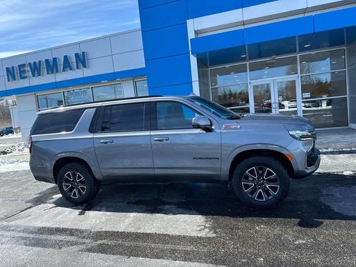 2022 Chevrolet Suburban 4WD Z71