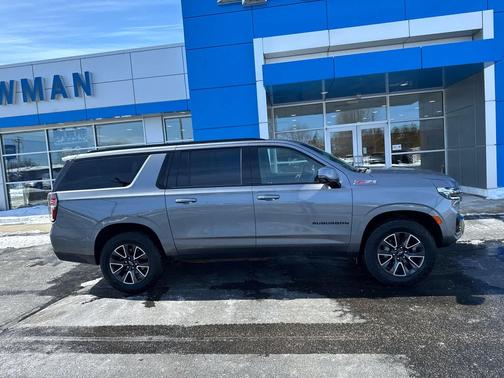 2022 Chevrolet Suburban 4WD Z71