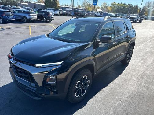 Mosaic Black Metallic 2027 Chevrolet Equinox ACTIV AWD