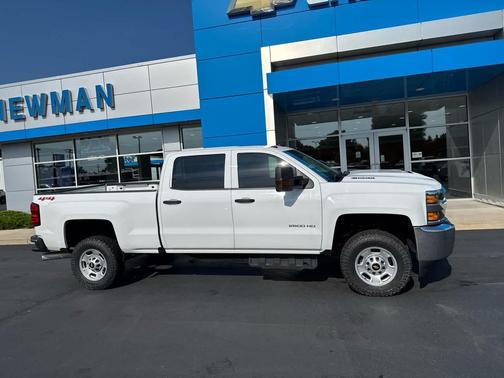 Summit White 2019 Chevrolet Silverado 2500 WT