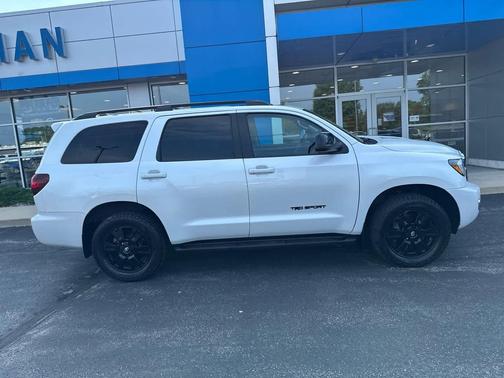 2022 Toyota Sequoia TRD Sport