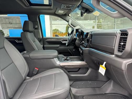 2025 Chevrolet Silverado 2500 LTZ