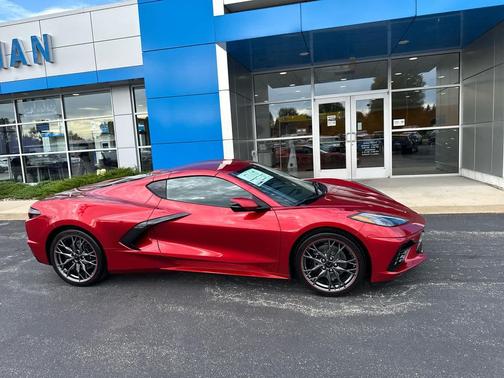 2026 Chevrolet Corvette Stingray w/1LT
