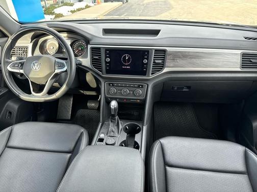 2020 Volkswagen Atlas Cross Sport 3.6L V6 SE w/Technology