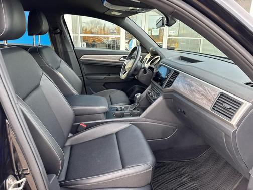 2020 Volkswagen Atlas Cross Sport 3.6L V6 SE w/Technology