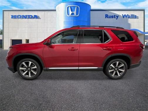 2025 Honda Pilot Touring