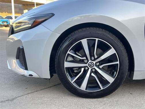 2022 Nissan Maxima SV