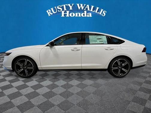 Platinum White Pearl 2026 Honda Accord SE