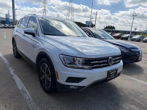 2019 Volkswagen Tiguan 2.0T SEL