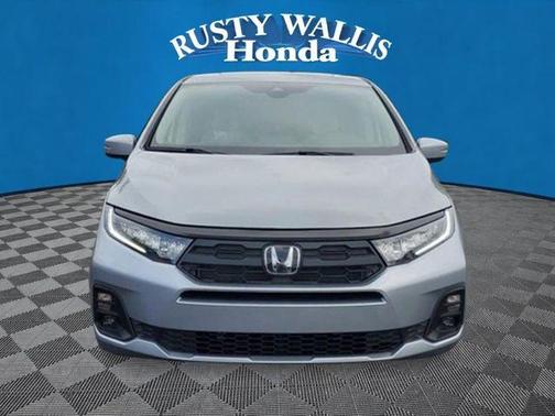 Solar Silver Metallic 2026 Honda Odyssey EX-L