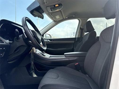 2022 Hyundai PALISADE SE