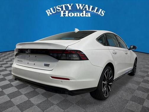 Platinum White Pearl 2026 Honda Accord Hybrid Touring