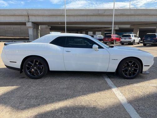 White Knuckle Clearcoat 2021 Dodge Challenger R/T