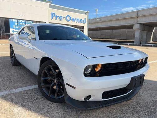 White Knuckle Clearcoat 2021 Dodge Challenger R/T