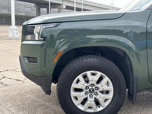 Tactical Green 2022 Nissan Frontier SV