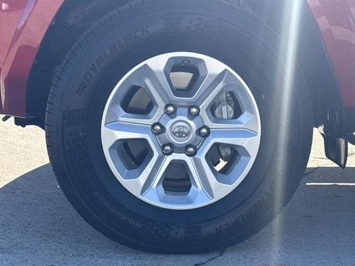 Barcelona Red Metallic 2021 Toyota 4Runner SR5 Premium