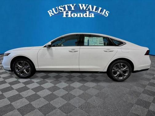Platinum White Pearl 2026 Honda Accord Hybrid EX-L