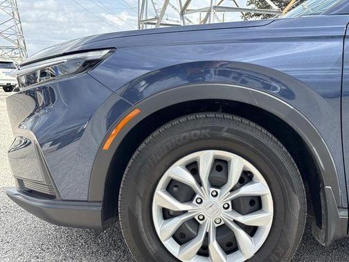 Canyon 2025 Honda CR-V LX