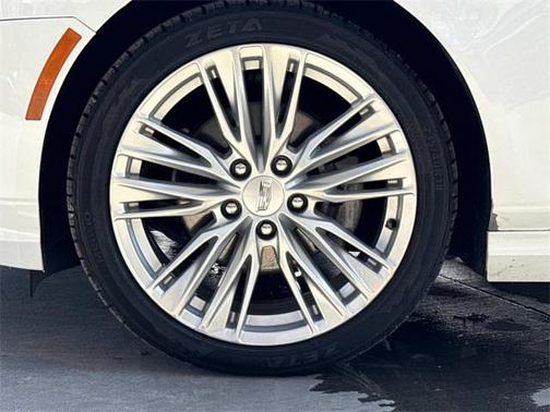 2023 Cadillac CT4 Premium Luxury