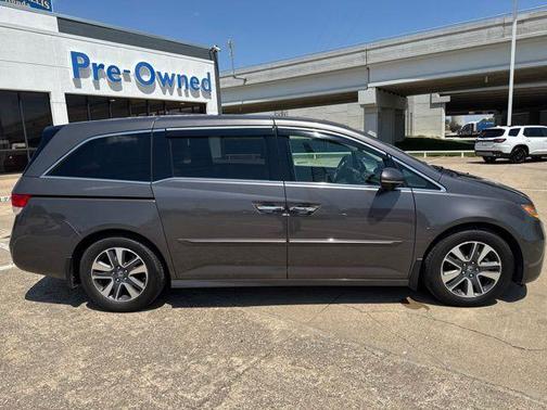 Modern Steel Metallic 2016 Honda Odyssey