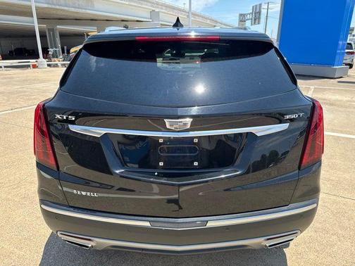 Stellar Black Metallic 2024 Cadillac XT5 Premium Luxury