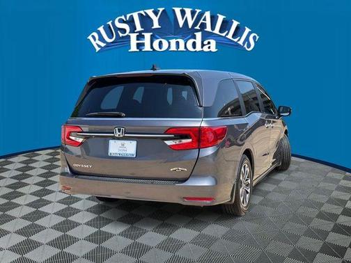 Modern Steel Metallic 2024 Honda Odyssey EX-L