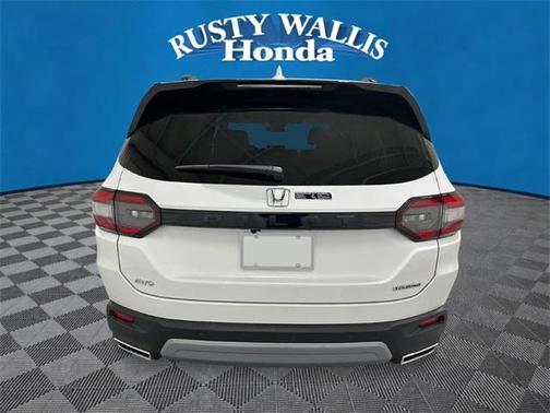 2025 Honda Pilot Touring+