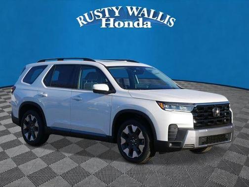 Platinum White Pearl 2026 Honda Pilot Elite