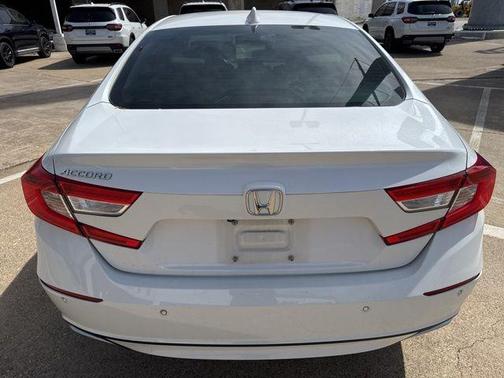 Platinum White Pearl 2021 Honda Accord EX-L