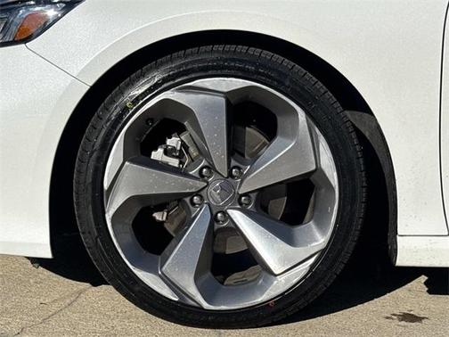 2020 Honda Accord Touring 2.0T