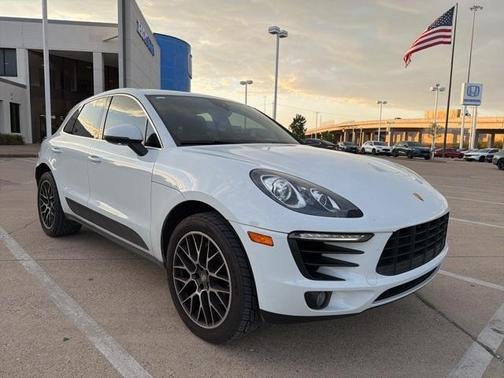 2018 Porsche Macan S