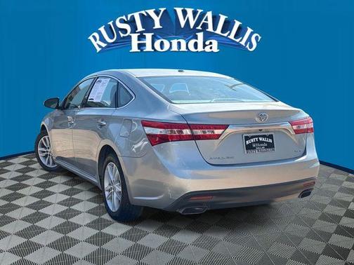 Celestial Silver Metallic 2015 Toyota Avalon XLE Premium