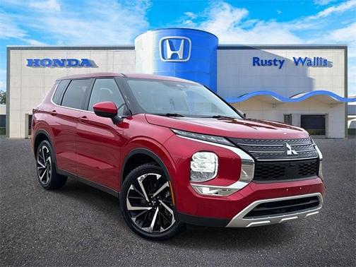 2023 Mitsubishi Outlander SE