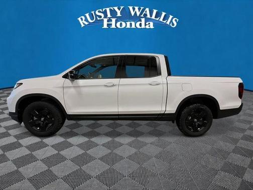 Platinum White 2026 Honda Ridgeline Black Edition
