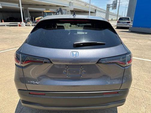Gray 2027 Honda HR-V LX