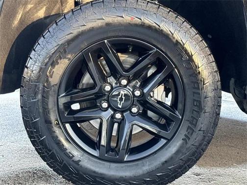 2023 Chevrolet Silverado 1500 Custom Trail Boss