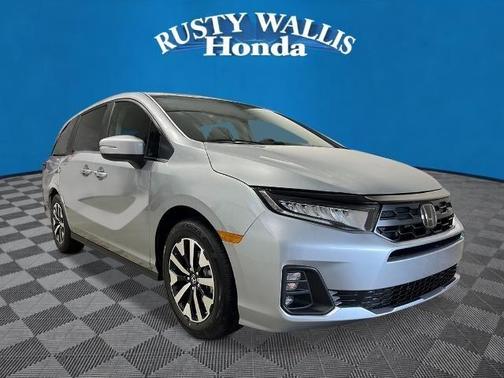 Solar Silver Metallic 2026 Honda Odyssey EX-L