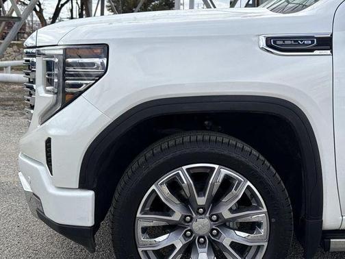 White Frost Tri-Coat 2023 GMC Sierra 1500 Denali