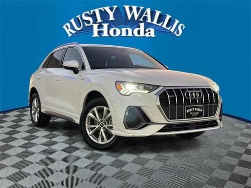 2025 Audi Q3 45 S line Premium